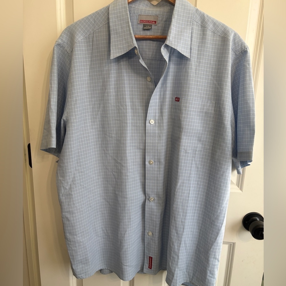 Quiksilver Light Blue Checked Short Sleeve Button-Down Shirt